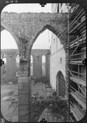 Magdeburg-Altstadt, Johannisbergstraße. Ruine der Kirche St. Johannis. Teilansicht