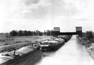Mittellandkanal mit Sperrtor