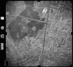 Luftbild: Film 24 Bildnr. 671