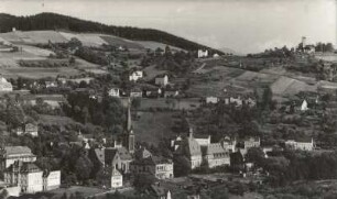 Sebnitz. Stadtteilansicht mit Katholischer Kirche und Grenzbaude