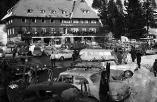 Feldberg: Betrieb vor Hotel Albquelle