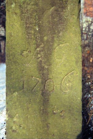 Stein mit Jahreszahl 1706 und AG