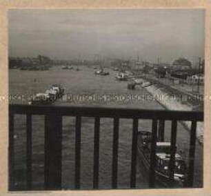 Ludwigshafen, Blick von der Rheinbrücke