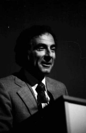 26. Tagung 1976 Physiker; Eröffnung: Leon Cooper