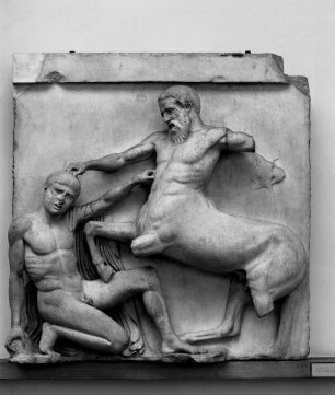 Metope mit Kampfszene zwischen Lapith und Kentaur