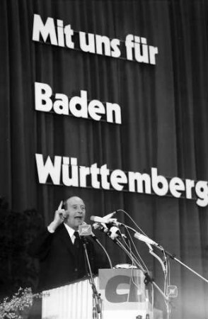 Freiburg: Stadthalle, Wahlkundgebung zur Landtagswahl Baden-Württemberg, Rede: Ministerpräsident Filbinger