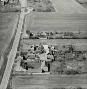 Ortsteilansicht (vor der Devastierung 1995) mit Höfen, Wolkenberger Straße 4, 5, 6, und 7