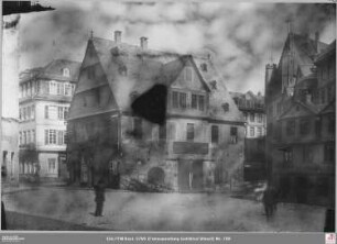 Mehlwaage (Fahrgasse 19) von Westen, rechts Garküchenplatz 12 (angeschnitten) und Fürsteneck (angeschnitten)