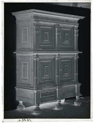 Vierländer Schrank