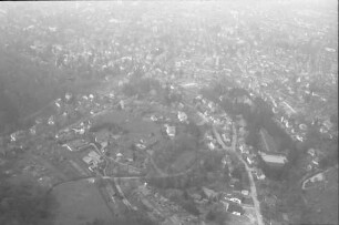 Freiburg: Stadtteil Herdern vom Schlossberg her, mit St. Urban und Immental