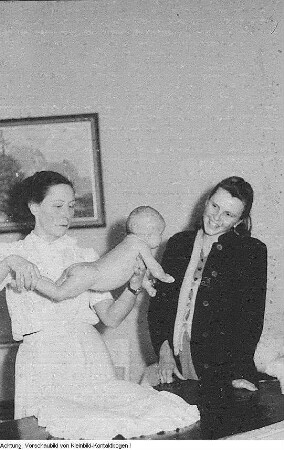 Säuglingsgymnastik, Februar 1950