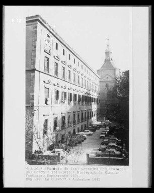Palacio de los Consejos & Palacio de Uceda