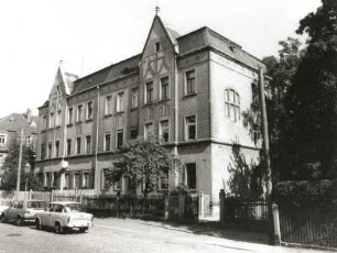 Dresden-Kaditz, Wächterstraße 40/38. Doppelwohnhaus (um 1900). Straßenansicht von Südwesten