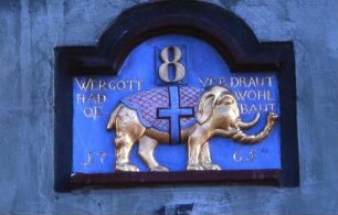 Dänemark - Elefant an der Hauswand : Elefantenbild als Hauszeichen am Hafen in Kopenhagen. Aufgenommen in Dänemark 2001