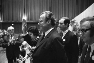 Kundgebung der SPD Karlsruhe mit Bundeskanzler Willy Brandt zur Bundestagswahl am 19. November 1972
