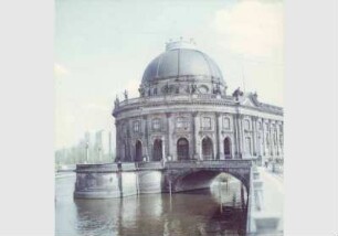 Blick auf das Bode-Museum