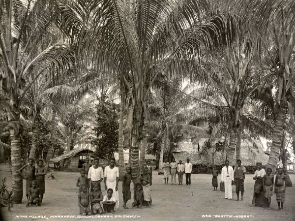 "Dans le village de Maravovo".