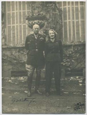 General George S. Patton und Marlene Dietrich (Nancy, Oktober 1944) (Archivtitel)