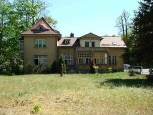 Kolzenburg, Luckenwalde, Chausseestraße 1