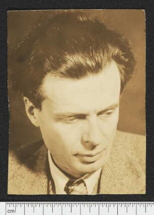 Porträtaufnahme Aldous Huxley