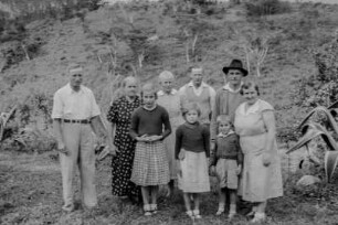 Gruppenportrait : Gruppenportrait einer Familie namens Müller