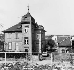 Ehem. Schule; Ober-Mörlen, Hauptstraße 45