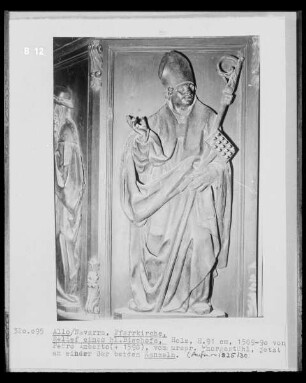Chorgestühlrelief: Heiliger Bischof