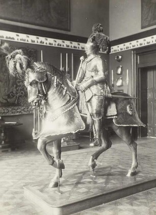 Prunkharnisch für mann und Roß des Kurfürsten Johann Georg I.