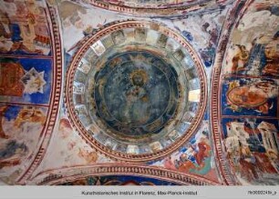 Die Ausmalung der Marienkirche : Deckenausmalung mit Christus Pantokrator in der Kuppel