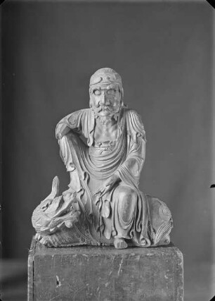 Buddhistischer Weiser auf Fabeltier