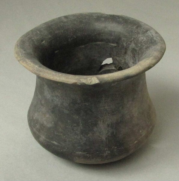 Clay vessel