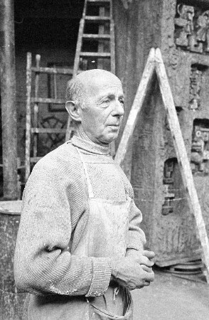 Künstlerischer Beitrag des Bildhauers Emil Sutor zur Bundesgartenschau.