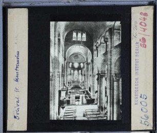 Orcival, Notre Dame