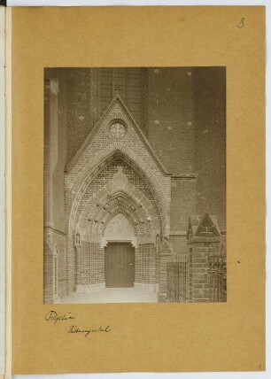 Klosterkirche, Pelplin: Ansicht Seitenportal (aus: Skizzen- und Fotoalbum 20)