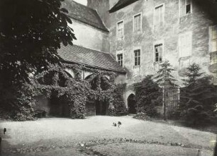 Gnandstein. Burg, Hofansicht