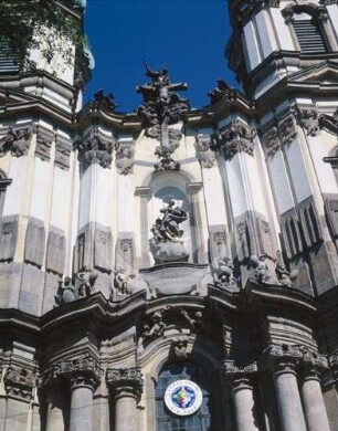 Mittelteil der Westfassade der Klosterkirche Grüssau
