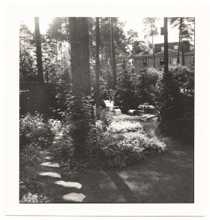 Garten Simon, Berlin-Dahlem: Blick von der oberen Terrasse