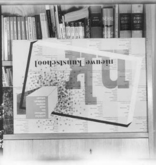 Plakative Werbung für die "nieuwe kunstschool Amsterdam". Deckfarben, Pinsel, Feder, Collage, Spritztechnik; 39,7 x 56,5 cm (um 1935; H. Rose)