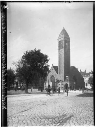 Karlsruhe Lutherkirche Außenansicht von Südwesten