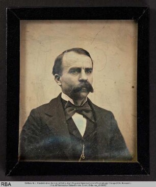 Brustbild eines Mannes mit Schnurrbart (Daguerreotypie nach einem Papierabzug)