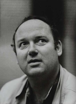 Louis de Bernieres