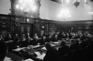 Freiburg: Rathaus, Vereidigung des neuen Stadtrats