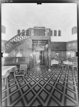 Diele Haus Höhne : Dresden-Loschwitz, Kügelgenstraße, Nr. 12, Haus Höhne, Inneres, Diele