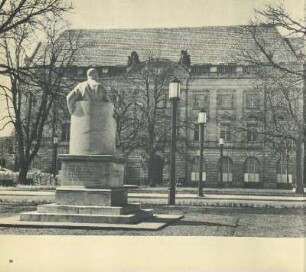 Deutsche Akademie der Künste am Robert-Koch-Platz