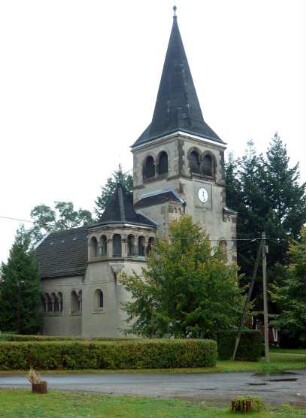 Kerzendorf, Ludwigsfelde, Kerzendorfer Straße