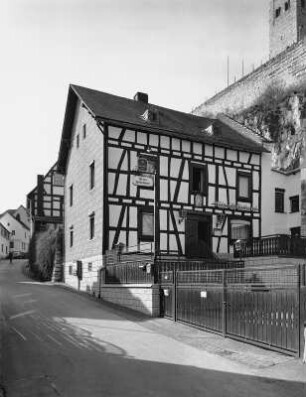 Limburg, Lahnstraße (Dietkirchen) 1