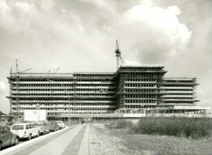 Esso Bürohaus, 1966-1967
