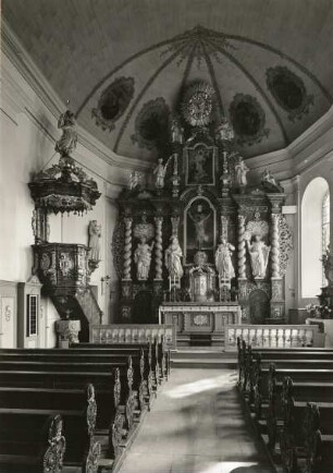 Rustenfelde. Dorfkirche (1740), Inneres. Blick zum Altar