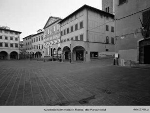 Piazza Farinata degli Uberti, Empoli