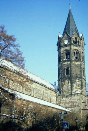 Nikolaikirche mit Turm